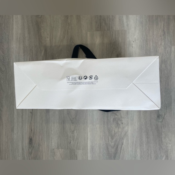 Moncler Medium Paper Bag - Picture 3 of 5